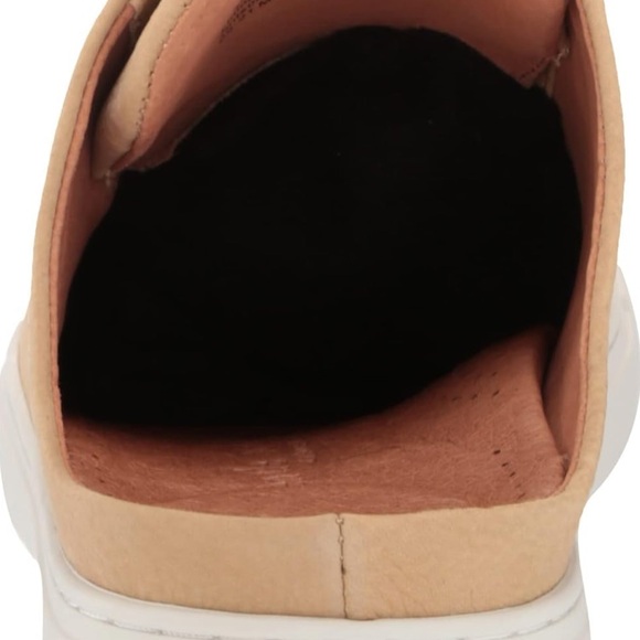 Kenneth Cole Gentle Souls Womens 9.5 Rory Ruffle Mule - Picture 9 of 14